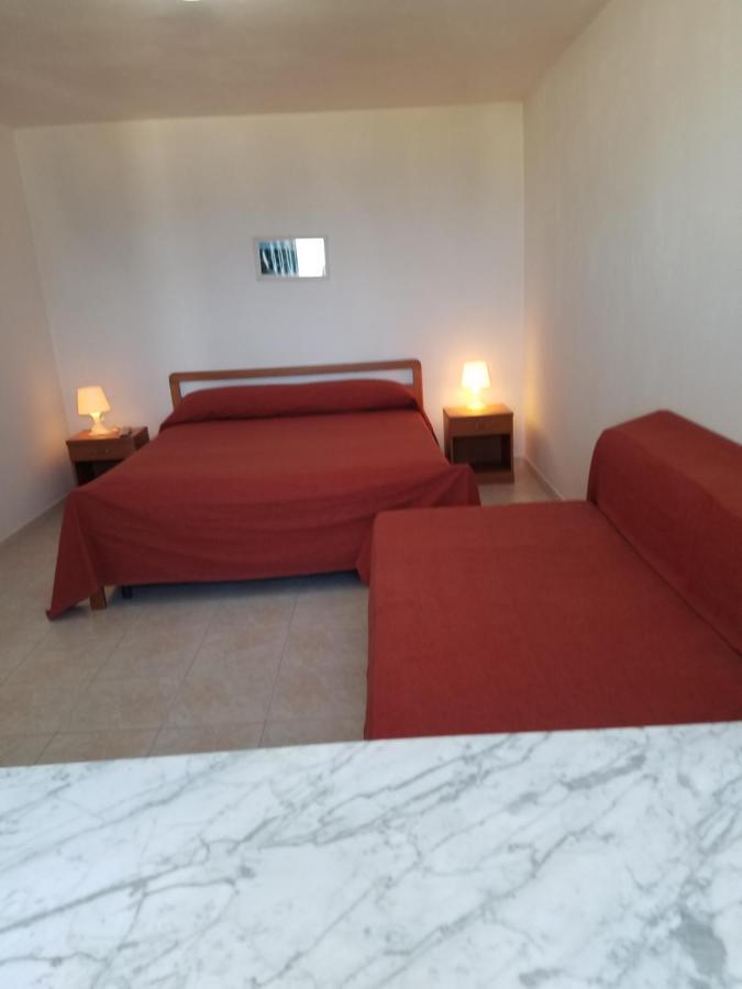 Casadelpino Residence La Piana 폰차 외부 사진