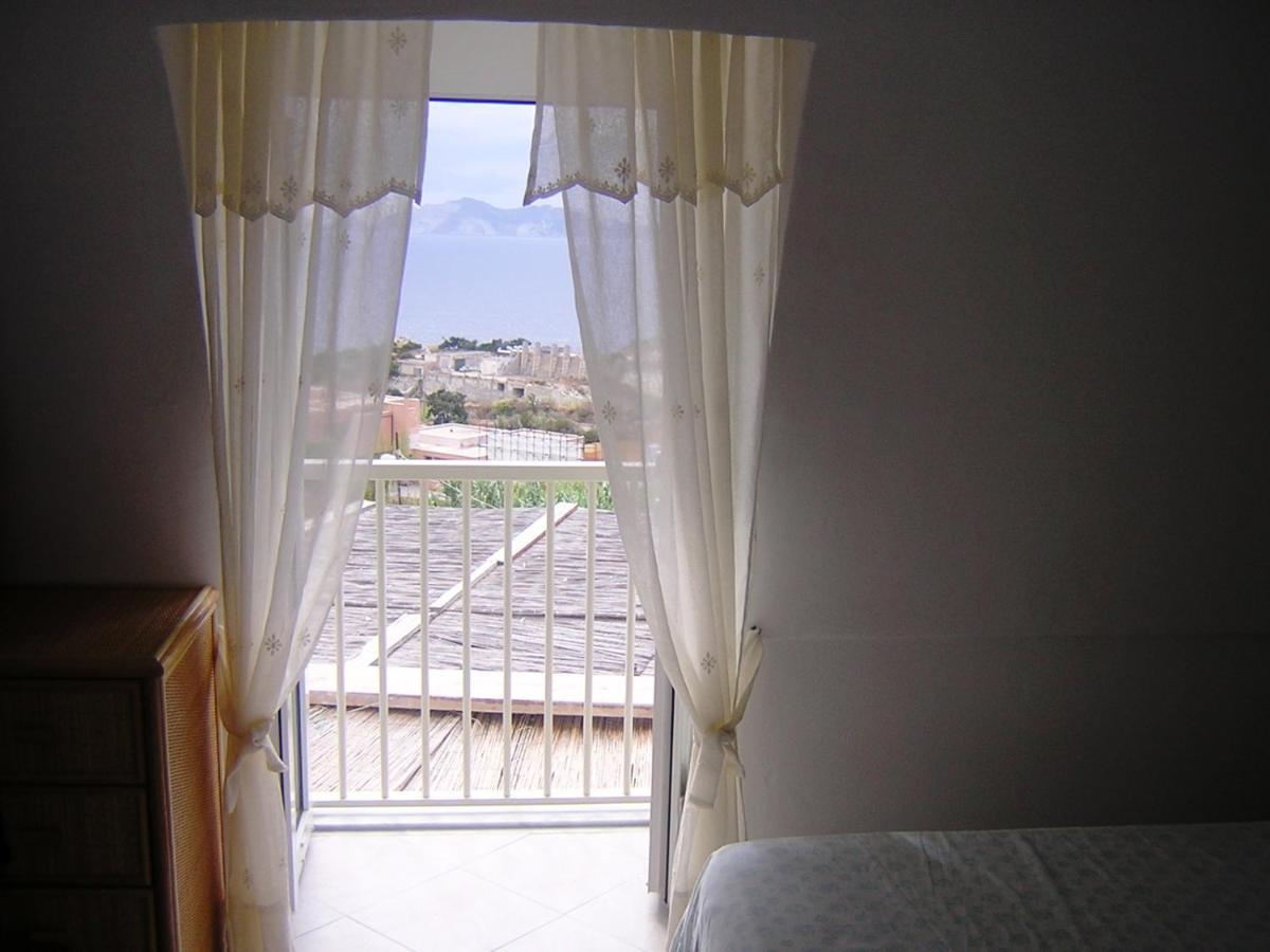 Casadelpino Residence La Piana 폰차 외부 사진